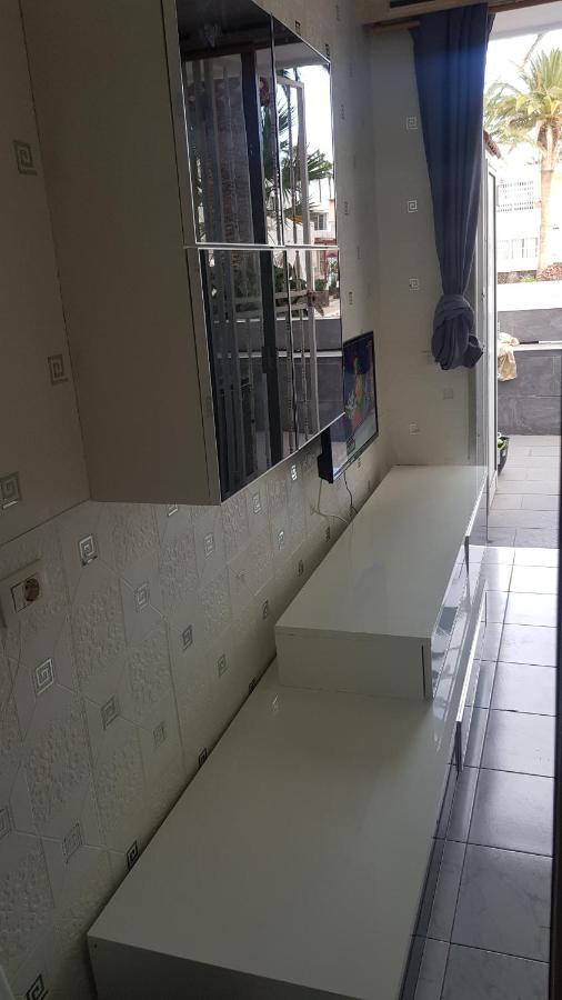 Apartamento Relax อาโรนา ภายนอก รูปภาพ