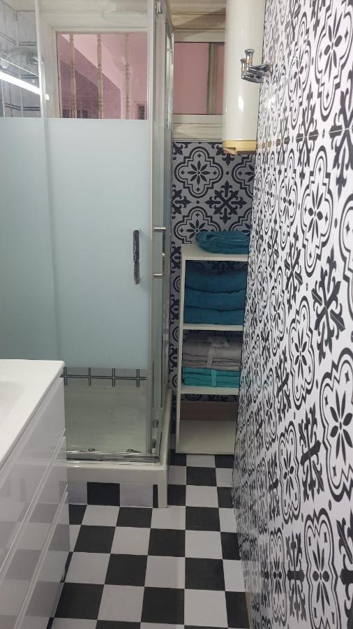 Apartamento Relax อาโรนา ภายนอก รูปภาพ